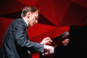 1275th Liszt Evening, National Forum of Music in Wroclaw 11st Dec 2017. <br>  The performers were Alexey Komarow - piano and Juliusz Adamowski - commentary. Photo by Andrzej Solnica.